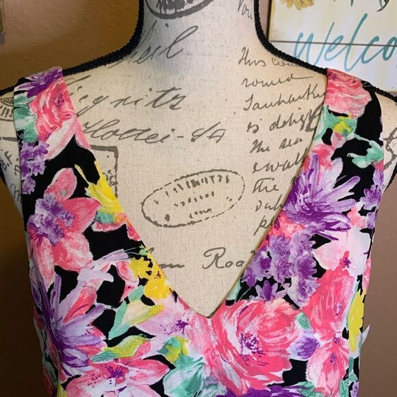 Leyden floral blouse  - Picture 4 of 11